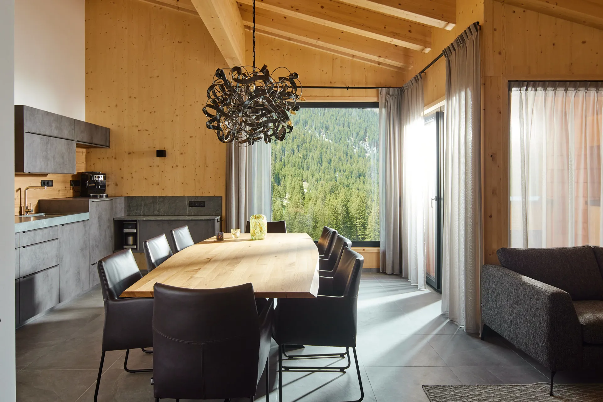 Küche Alm Lodge 3