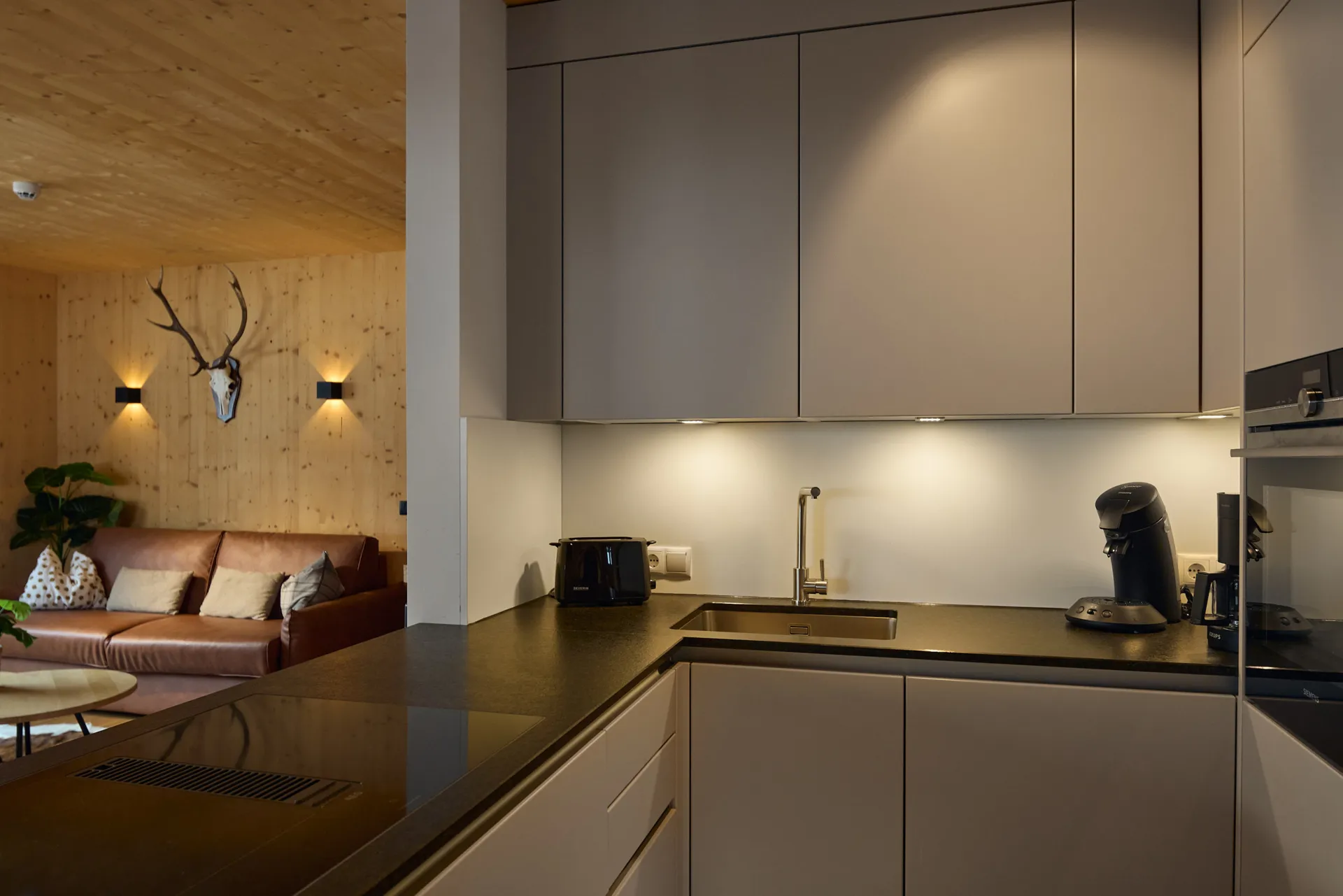 Alm-Lodge Montafon 7 | Ski-in-out mit Sauna – Gargellen – Bild 2